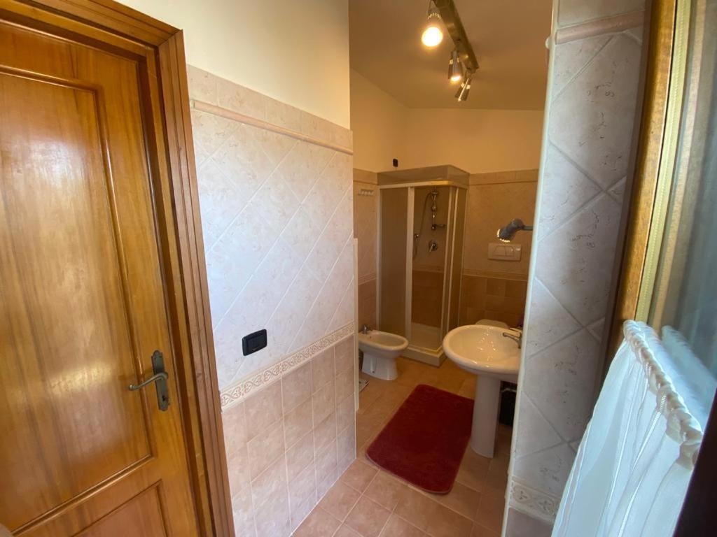 Casa Cirella Near Anagnina Metro Apartment Roma Ngoại thất bức ảnh